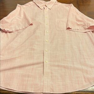 Roundtree & Yorke Light Pink Casual Button Down Shirt